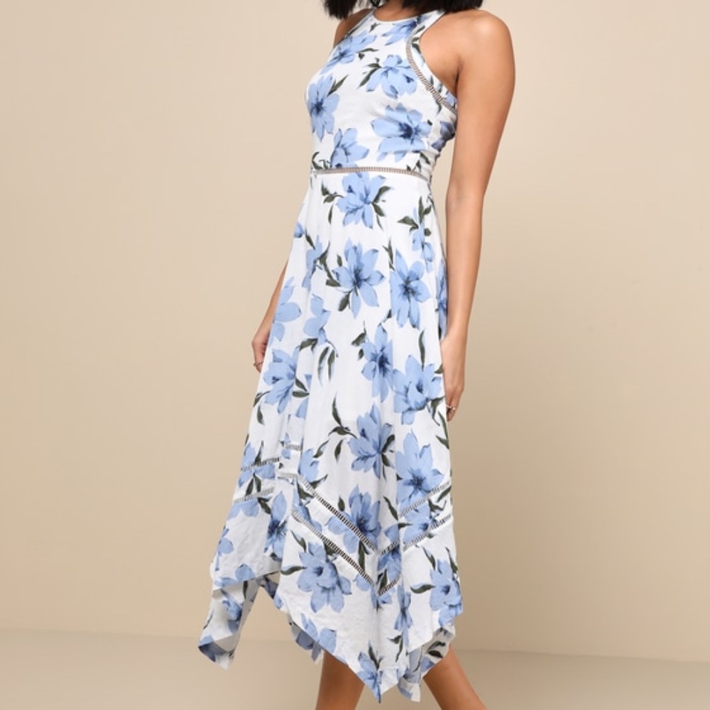 Lulus Zahara Blue And White Floral Print Midi Dress - Size M